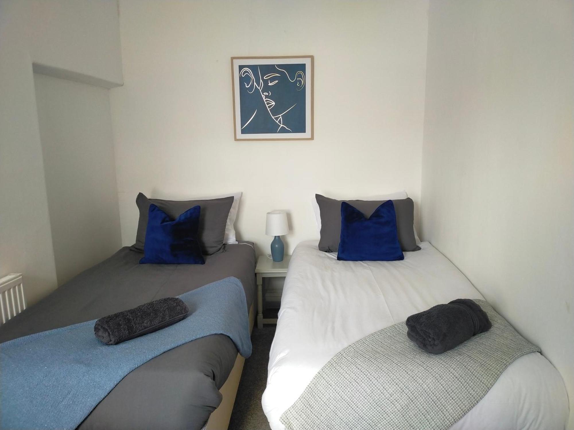 Newly Renovated 3 Bedroom House, 6 Beds With 2 Showers, Near University Town Centre Lancaster Exterior foto