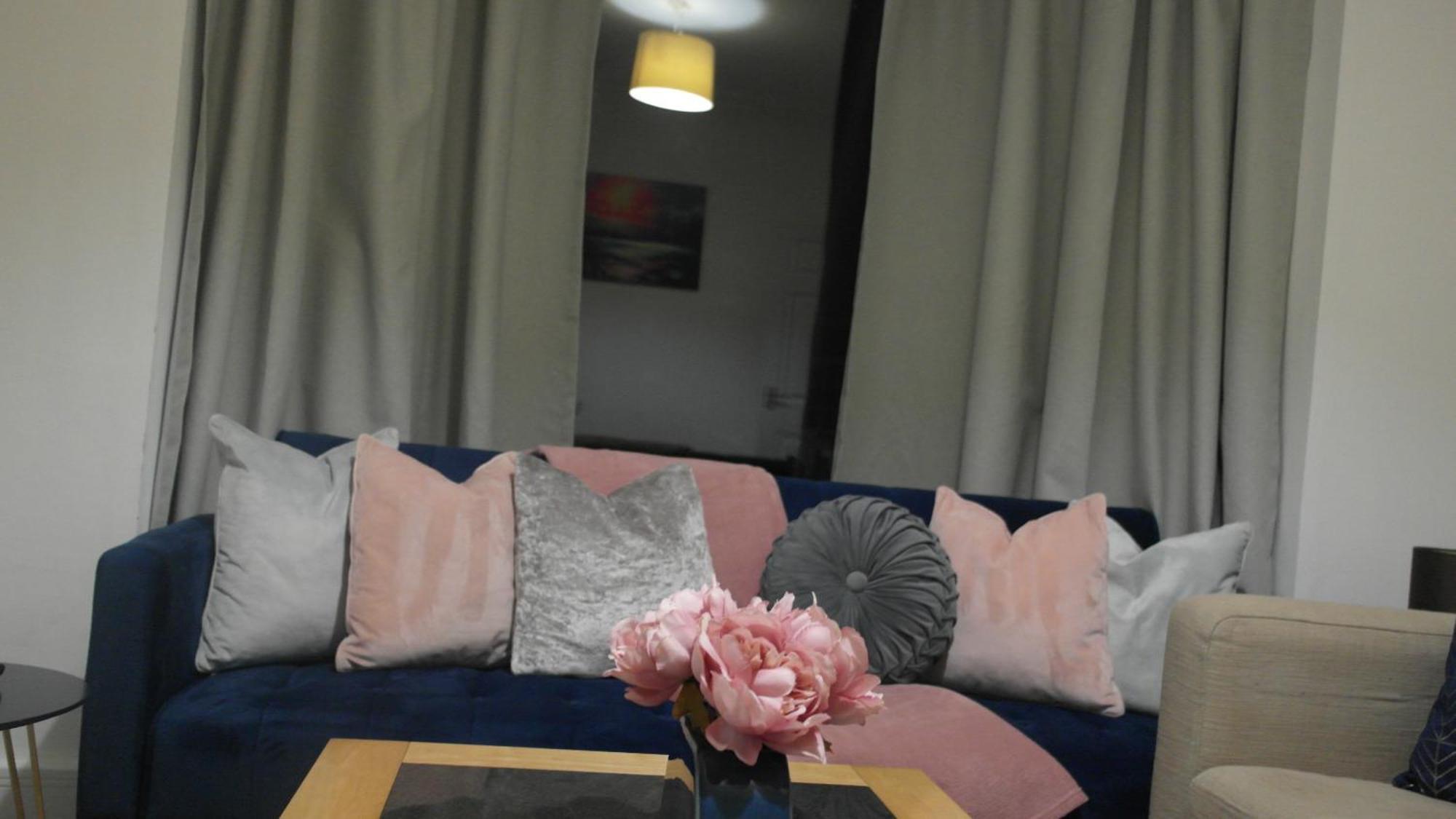 Newly Renovated 3 Bedroom House, 6 Beds With 2 Showers, Near University Town Centre Lancaster Exterior foto