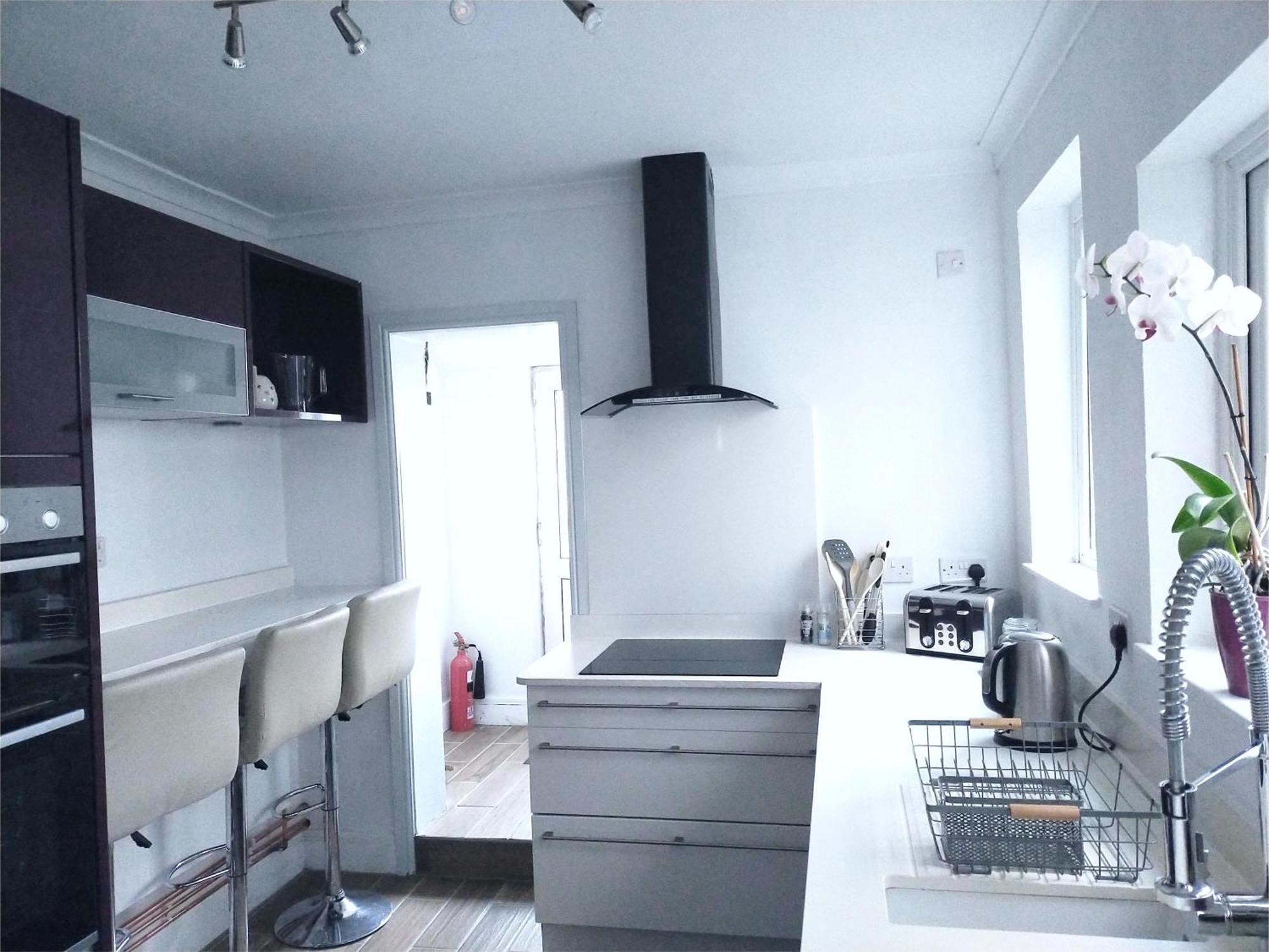 Newly Renovated 3 Bedroom House, 6 Beds With 2 Showers, Near University Town Centre Lancaster Exterior foto